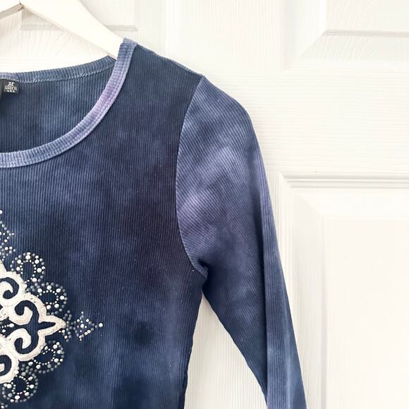 Suzie In The City Navy Blue Tie Dye White Cross Center Design Vtg Y2K Top Medium - Picture 4 of 10